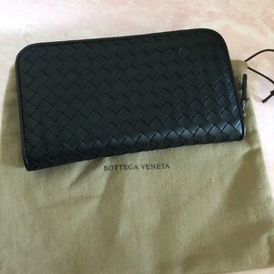 💕Sold💕Brand New Bottega Veneta Interciatto